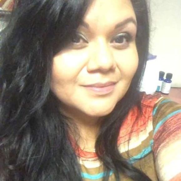 Meet your Posher, Lupe - Picture 1 of 1